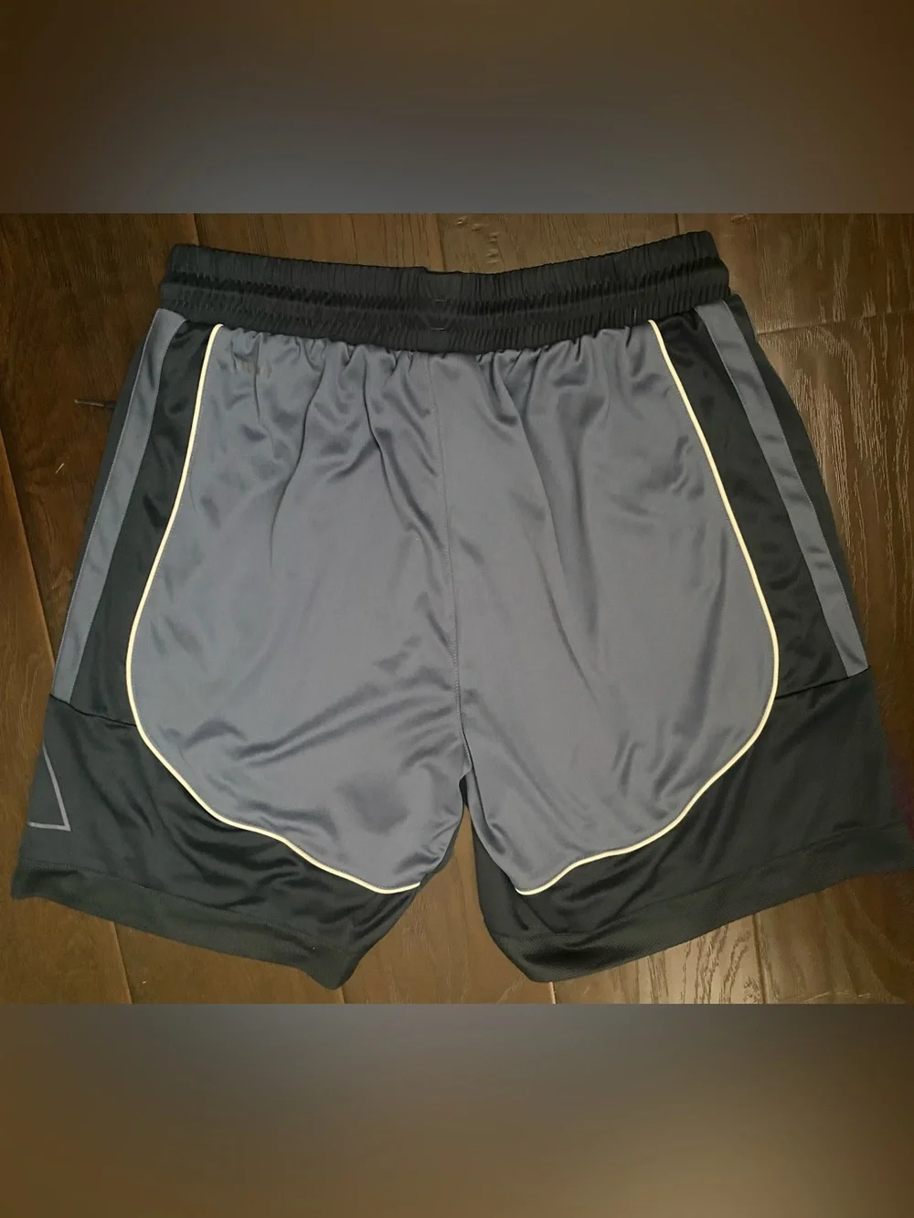Adidas Men’s Black & Blue Performance Training Shorts Lightweight mesh pockets L